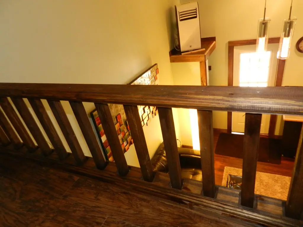 Downhill Lodge 9